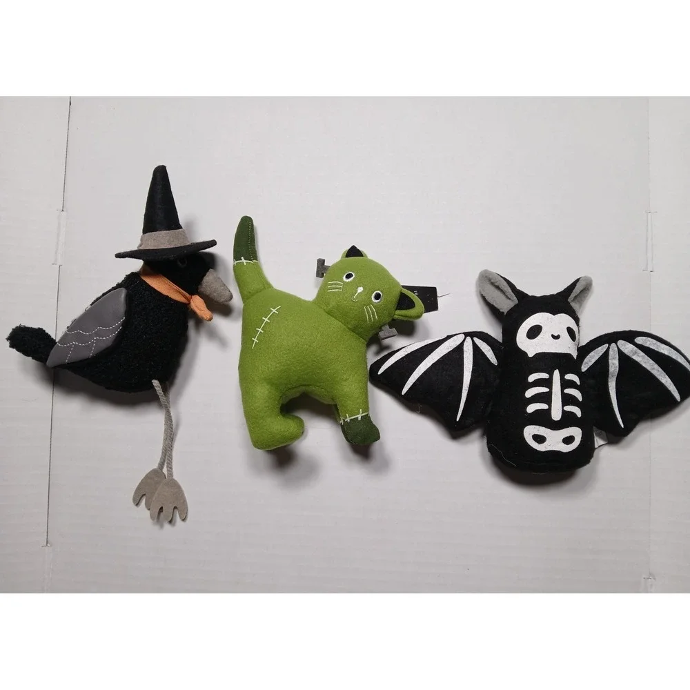 Target Bullseye Halloween Plush Set Of 3 Cat Bat Bird 2023 NEW
